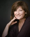 Olga Viza Lopez